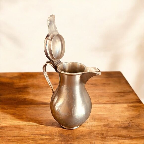 Vintage Wallace Creamer Silverplate V9602 Hinged Top 5" High VG - Picture 1 of 5